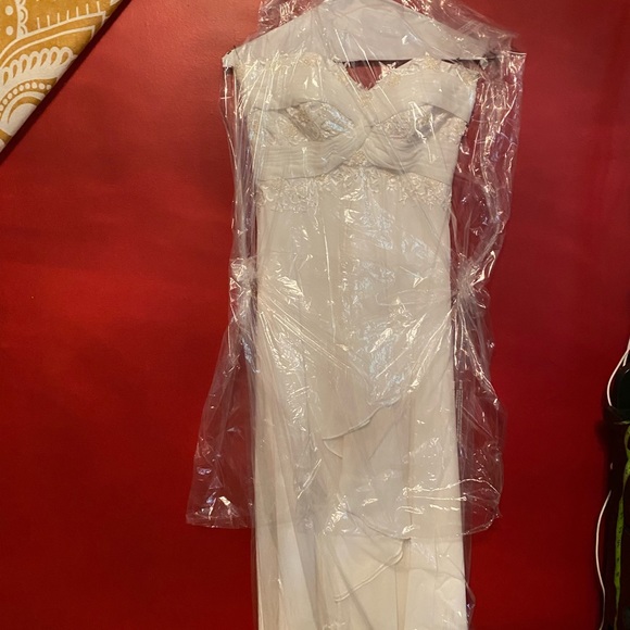 White Wedding Dress - Picture 3 of 5